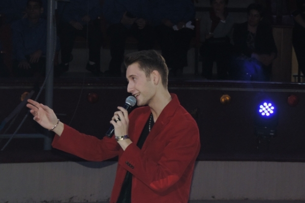 cirkusz2015-24334F02DC-0206-911A-BA2E-179A3B59CF1E.jpg